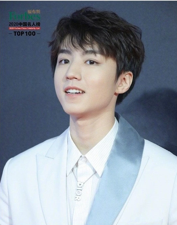 10. Vương Tuấn Khải (thành viên nhóm nhạc TFBOYS).