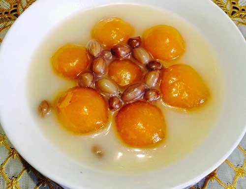 Công thức nấu chè bí đỏ đậu phộng thanh mát cho mùa hè