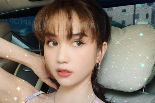 Trang điểm sương sương, Ngọc Trinh khiến fan phát ghen với "gương mặt non choẹt búng ra sữa"