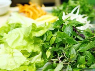 Những loại rau càng ăn càng tích tụ bệnh tật mà nhiều người Việt mê mẩn