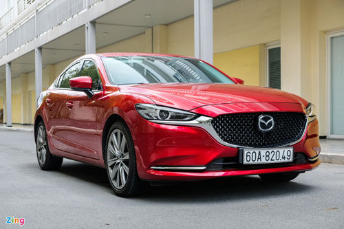 Chi tiết Mazda6 2.0L Premium 2020 - đối thủ của Toyota Camry