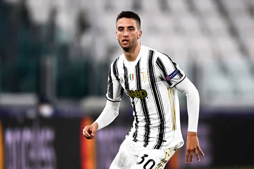 Tiền vệ: Rodrigo Bentancur.