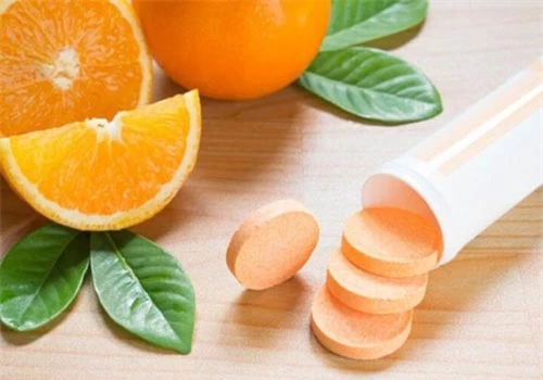 Bổ sung vitamin C sai cách có thể ảnh hưởng không tốt tới sức khỏe.