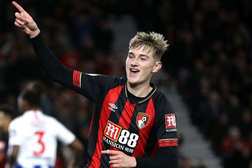 Chuyển nhượng: M.U được kêu gọi mua 'truyền nhân Ryan Giggs'