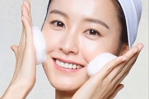 Bí kíp chăm sóc da nhờn đúng cách