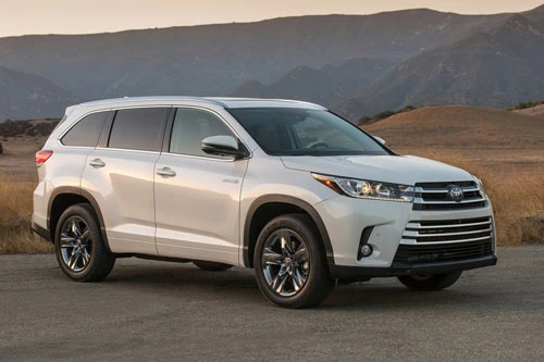 1. Toyota Highlander (18,5% số người sử dụng từ 15 năm trở lên).