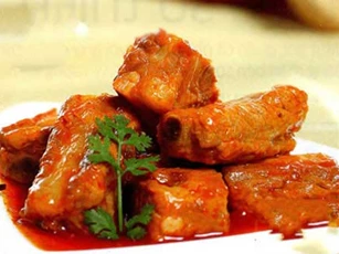 Hướng dẫn cách làm món sườn xào chua ngọt thơm ngon, nức mũi