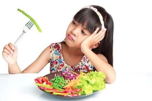 7 sai lầm khi chế biến rau xanh làm thất thoát hết dinh dưỡng nhiều mẹ Việt đang mắc - Ảnh 6.