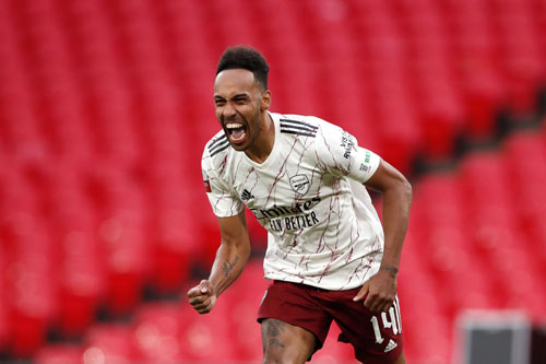 CLIP: Siêu phẩm không thể cản phá của Aubameyang vào lưới Liverpool