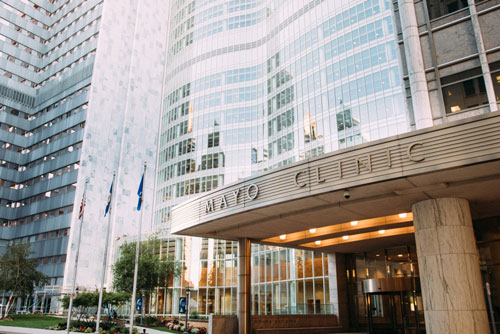 Top 10 bệnh viện tốt nhất thế giới năm 2020