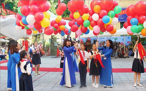 Bộ Giáo dục và Đào tạo: Xử lý nghiêm tình trạng lạm thu đầu năm học mới 2020-2021