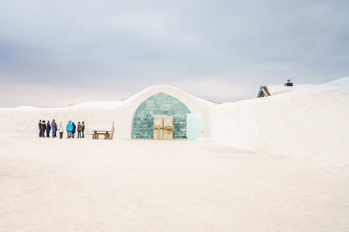 Chiêm ngưỡng khách sạn bằng băng tuyệt đẹp
