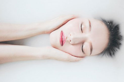 Da đẹp mịn màng chỉ đơn giản bằng cách tắm đúng phương pháp