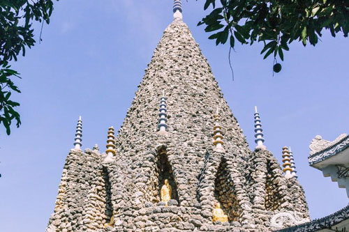 Kỳ thú tháp vỏ ốc cao nhất Việt Nam và bí ẩn “18 tầng địa ngục” ở Chùa Ốc