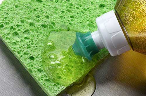 Các sai lầm phổ biến khi sử dụng nước rửa bát, gây ảnh hưởng sức khỏe