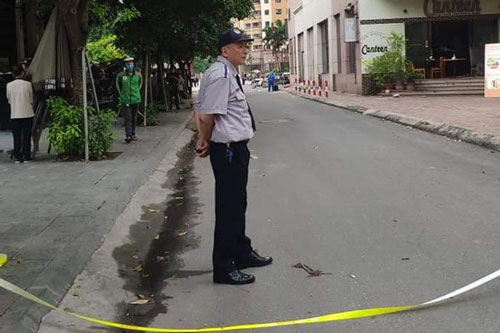 Bé gái 6 tuổi rơi từ tầng 12 chung cư xuống đất tử vong