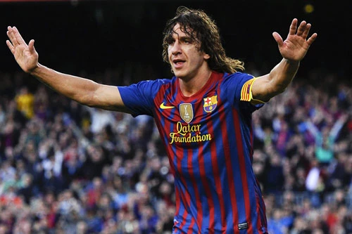 7. Carles Puyol - Thời gian thi đấu từ 1999 đến 2014.