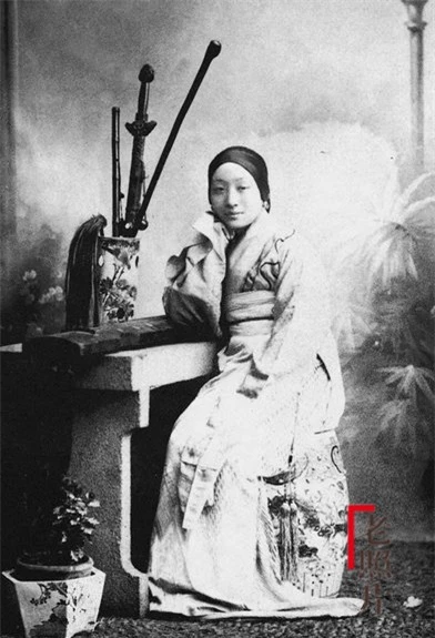 Loạt ảnh cũ phản ánh chân thực nhất về những phụ nữ người Hán vào cuối thời nhà Thanh - Ảnh 8.