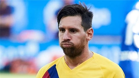 Messi có thể kiện lên FIFA để rời Barca