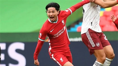 Minamino và bước tiến dài trong màu áo Liverpool