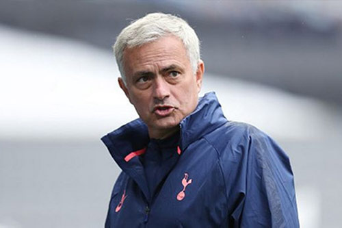 HLV Mourinho 'méo mặt' vì lịch đấu 'hành xác' của Tottenham