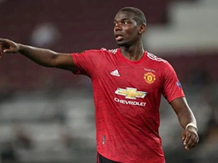 Van de Beek tới sẽ kết thúc sự nghiệp của Pogba tại M.U