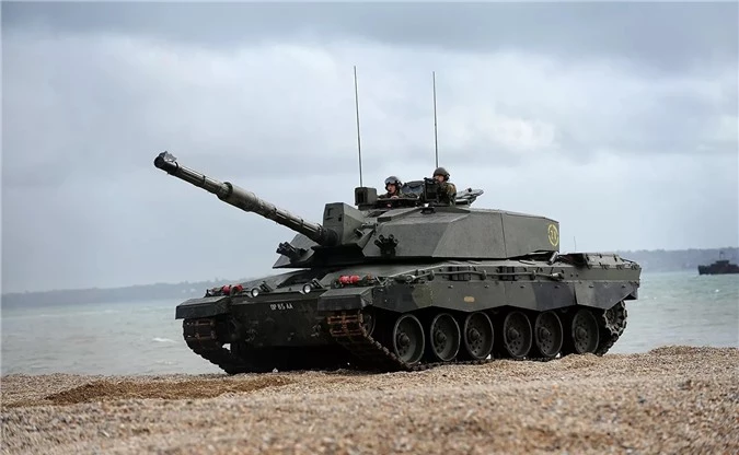 Tại sao quân đội Anh muốn ‘từ bỏ’ hoàn toàn xe tăng?