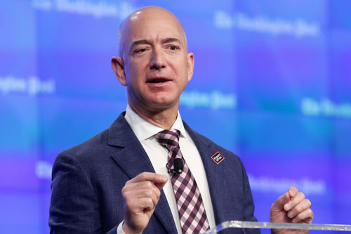 Ngỡ ngàng với bí quyết giúp Jeff Bezos trở thành người giàu nhất thế giới