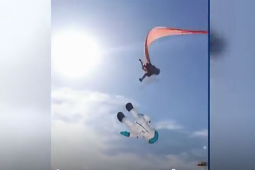 CLIP: Bé gái thoát chết ngoạn mục khi bị diều khổng lồ cuốn lên không trung