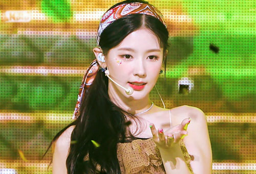 Mi Yeon gây tranh cãi vì được gọi 'idol đẹp nhất Kpop'