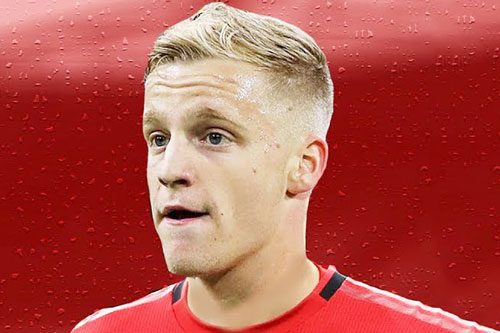 Van de Beek gây tò mò khi chọn số áo 'lạ' ở M.U