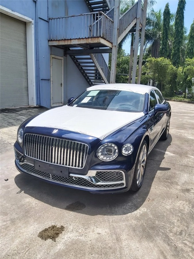 bentley flying spur the he moi dat chan den viet nam, gia tren 30 ty dong hinh 2