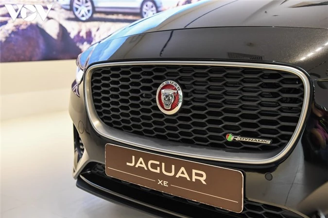 can canh jaguar xe 2020 r-dynamic se gia 2,61 ty dong hinh 8