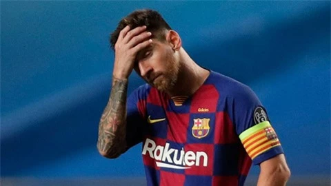 'Messi đang thực hiện sự phản bội vĩ đại nhất trong lịch sử bóng đá'