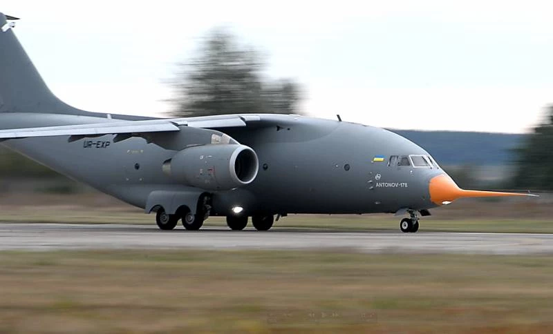 Tổ hợp Antonov của Ukraine đã hoàn thành lắp ráp chiếc vận tải cơ An-178 đầu tiên. Ảnh: Topwar.