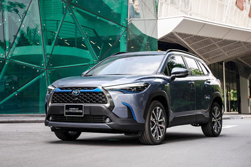 Toyota Safety Sense hỗ trợ người lái thế nào?