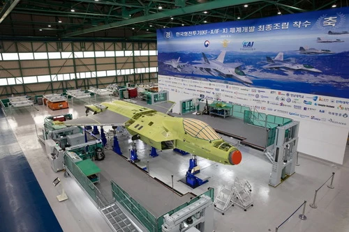 Nguyên mẫu thử nghiệm đầu tiên của tiêm kích tàng hình KF-X do Tập đoàn KAI của Hàn Quốc chế tạo. Ảnh: Defence Blog.