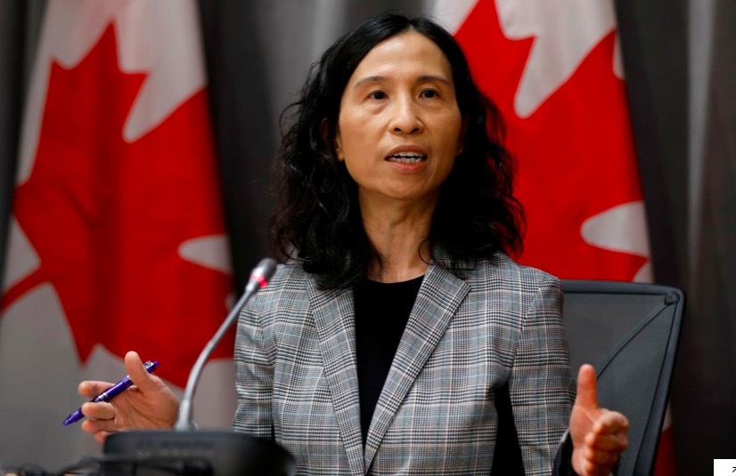 Bác sĩ khuyến cáo mọi người đeo khẩu trang khi quan hệ tình dục thời Covid-19