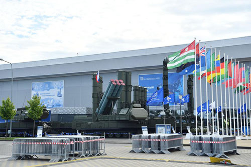 Nga khoe dàn vũ khí, thiết bị quân sự tối tân