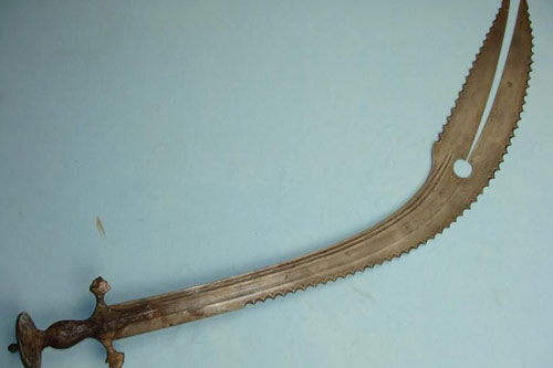 4 'vũ khí lạnh' khiến kẻ thù không mất mạng cũng tàn phế