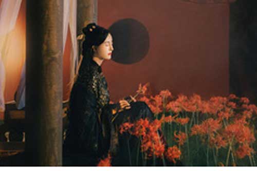 Mang danh xấu đến mức “ma chê quỷ hờn” nhưng nữ nhân “quá lứa” thách thức hẳn Đế Vương cưới mình và cái kết khó tin sau đó