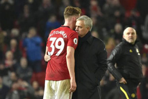 Jose Mourinho muốn tái hợp trò cưng McTominay ở Tottenham