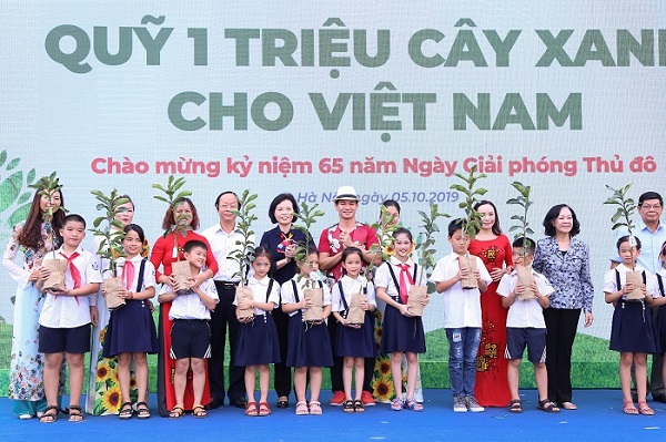  “Quỹ 1 triệu cây xanh cho Việt Nam”: Lan tỏa tình yêu thiên nhiên, môi trường đến với học sinh