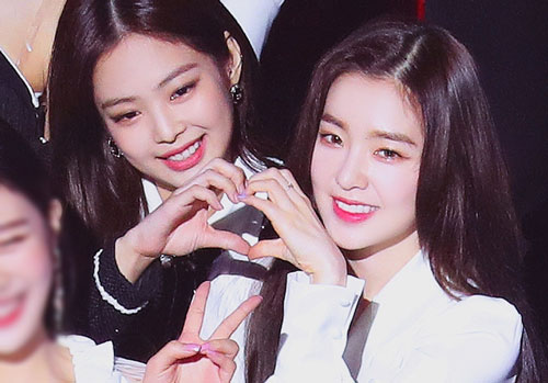 Irene và Jennie: Ai xinh đẹp hơn theo bác sĩ thẩm mỹ?