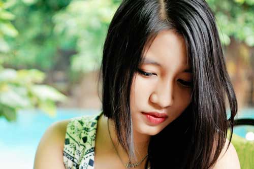 Chồng lao đến làm ầm ĩ giữa công ty mà giờ tôi không dám ngẩng mặt nhìn sếp và đồng nghiệp