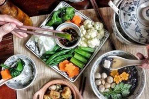 Những người tuyệt đối không nên ăn chay