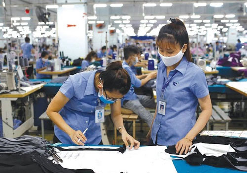 Thấy gì từ con số xuất siêu kỷ lục giữa 'tâm bão' COVID-19?