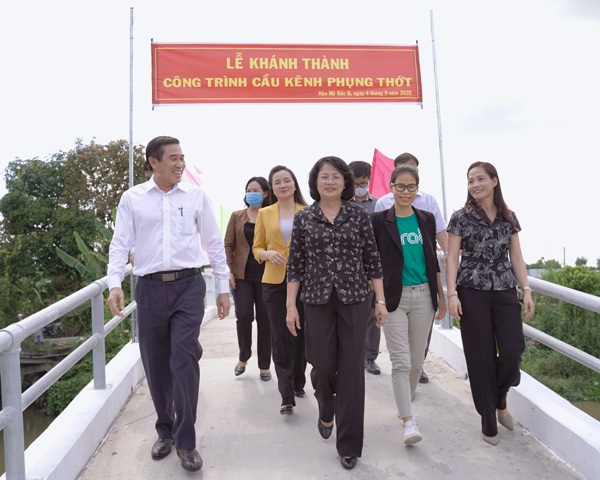 Khánh thành, bàn giao công trình cầu kênh Phụng Thớt tại Tiền Giang