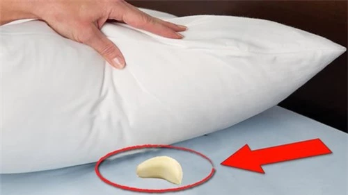 Hãy thử đặt một tép tỏi dưới gối khi ngủ, đảm bảo điều bất ngờ xảy ra - 2