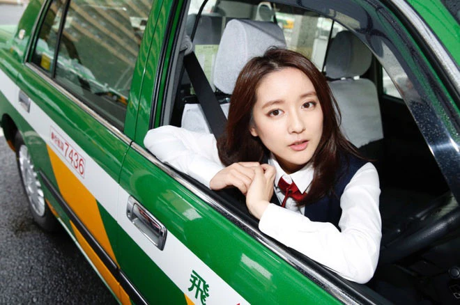 Cư dân mạng mệnh danh cô nàng là nữ tài xế taxi xinh đẹp nhất Nhật Bản hay nữ tài xế taxi hấp dẫn nhất Nhật Bản…